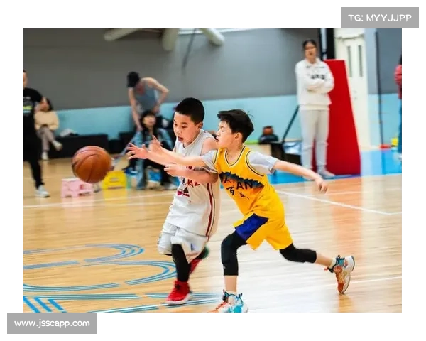 安踏携手NBA新科状元共铸篮球梦想引领体育品牌新风潮